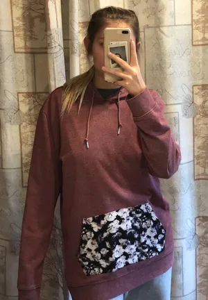 PacSun Hoodie thumbnail 1