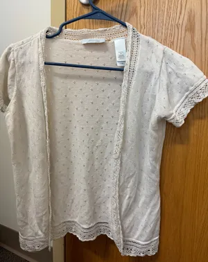 White top Size M thumbnail 1