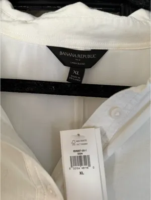 Banana Republic Blouse thumbnail 4
