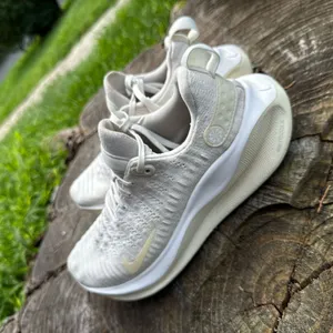 Nike ReactX Infinity Run 4 White Sail Coconut Milk Chrome Women's shoes size 9.5 thumbnail 5