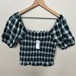 American Eagle NWT Trendy Plaid Puff Sleeve Top Green Navy White Smocked Crop thumbnail 2