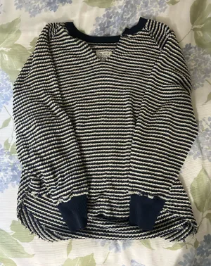 American Eagle V-Neck Oversized Navy Striped Sweater thumbnail 1