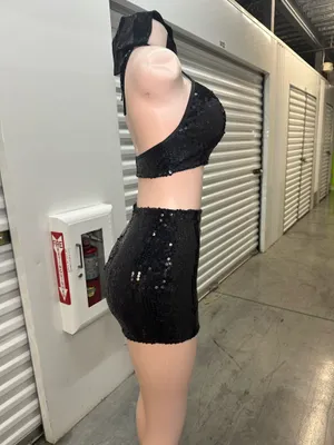Showgirl costume thumbnail 7