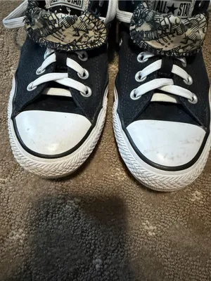 Converse Women’s Black & White Low Top Sneakers with Patterned Tongue thumbnail 6
