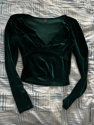 Shein Green Long Sleeve Top thumbnail 1