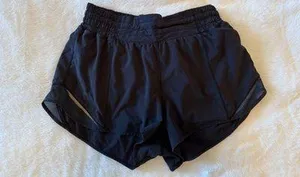 Lululemon Hotty Hot 2.5" thumbnail 1