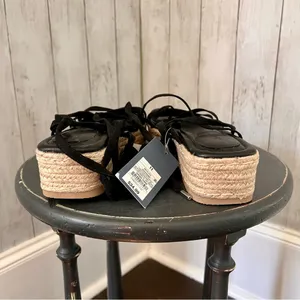 Universal Threads Donny Espadrille thumbnail 6