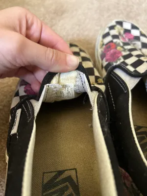 Vans Women’s Size 7 Black and White Checkered Floral Slip On thumbnail 4