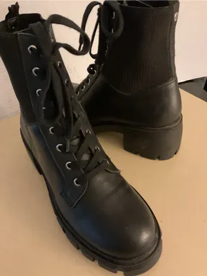 Steve Madden women Black platform Lace-Up Chunky Combat Boots US 9.5 thumbnail 2