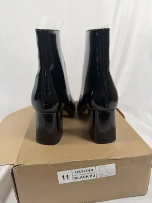 Journee Collection Boots Womens Size 11 Black Haylinn Block Heel Dress Booties thumbnail 4