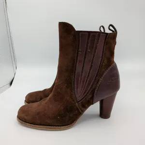 UGG Olivia Chelsea Heeled Boots Women Brown Suede Leather‎ Ankle 8.5 5597 thumbnail 2