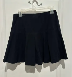 Lands End Black Skirt w/Built in Shorts, Sz XL thumbnail 1