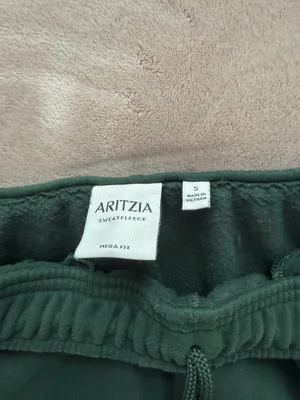 Aritzia Women’s Joggers  thumbnail 7