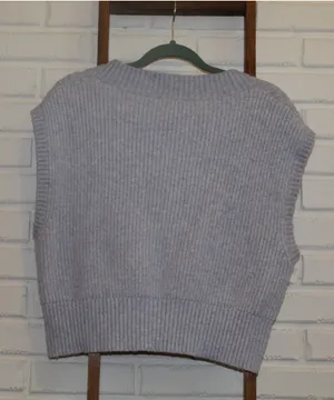 Light blue sweater vest sincerelyJules thumbnail 3