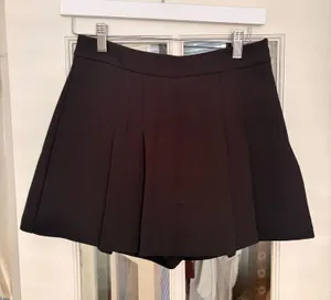 Zara Pleated Mini Skirt thumbnail 1