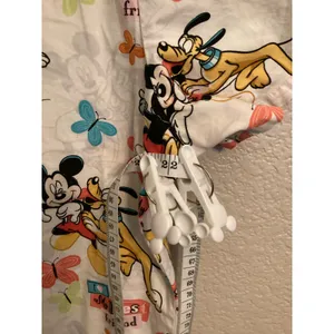 Disney Mickey & Pluto "My Best Friend" Butterfly V-neck Nurse Scrub Top M thumbnail 5
