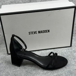 Steve Madden Size-6M Rae Black Suede Block Heel Ankle Strap Sandals thumbnail 1
