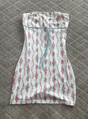 Edikted Women's Jules Printed Mini Dress thumbnail 1