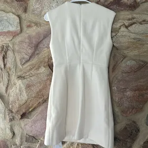 Commense Pin-Detail Sleeveless Warm Dress size M thumbnail 5