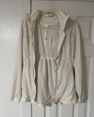 Lululemon Rain Jacket thumbnail 1