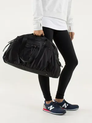Lululemon Black Work It Out Duffel with Blue Floral Lining thumbnail 6