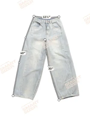 Audrey DAZY Light Wash Barrel Leg Jeans Size Medium Wide Leg Denim thumbnail 4