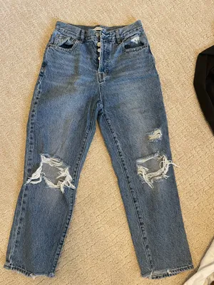 PacSun Ripped  jeans thumbnail 1