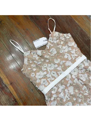 Dress the Population Emma Embroidered Midi Dress White Gold NWT Medium thumbnail 2