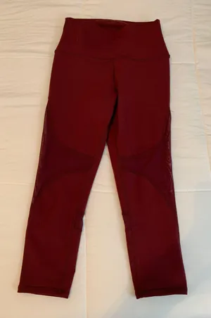 Alo Leggings thumbnail 1