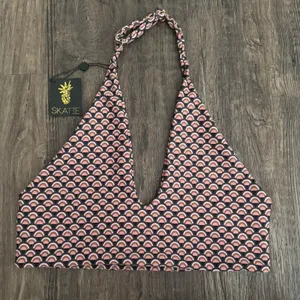 NEW Skatie Lacey Halter Bikini Top in Waikiki Print XL thumbnail 3