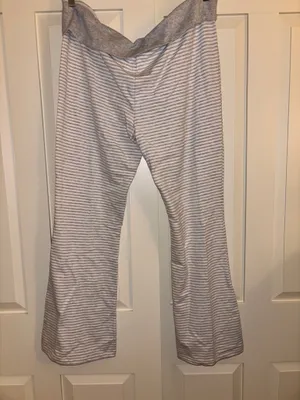 No Boundaries Fold over pants thumbnail 4