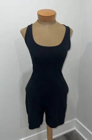 SKIMS Outdoor Mid Thigh Onesie thumbnail 4