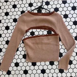 Princess Polly light pink beige brown shrug style knit bolero tube top thumbnail 2
