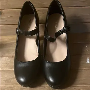 Dream Paris Women's Classic Round Toe Mary Jane Pumps, Close Toe, Low Platform thumbnail 2