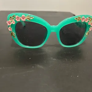 Floral Embellished Sunglasses Green thumbnail 8