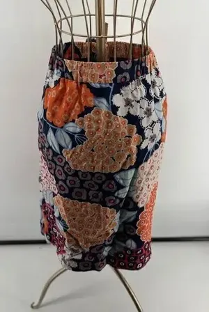 Boden Floral Print Mini Skirt Elastic Waist Navy Size 8L thumbnail 1