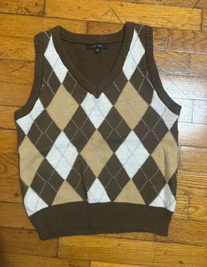 Sweater Vest thumbnail 1