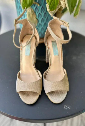 Betsey Johnson Gold Sparkly Heels thumbnail 1
