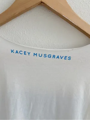 Kacey Musgraves off-the-shoulder white cotton t-shirt thumbnail 7