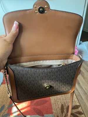 Michael Kors Leida Medium Signature Logo Shoulder Bag thumbnail 2