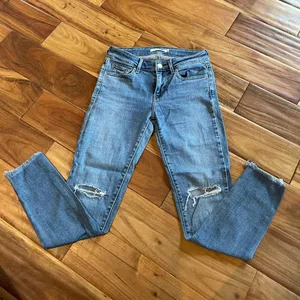 Levi skinny fit jeans thumbnail 1