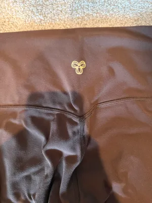 Aritzia Golden Butter Leggings thumbnail 2