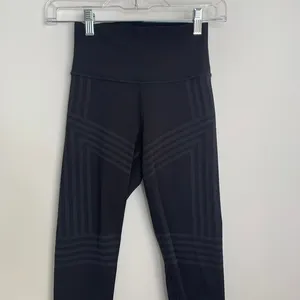 Alo Leggings Grey Black Womens High Rise XS thumbnail 9