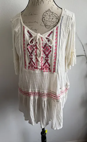 Free People Cream Embroidered Lace‎ Up Tunic Top Bell Sleeve Boho thumbnail 1