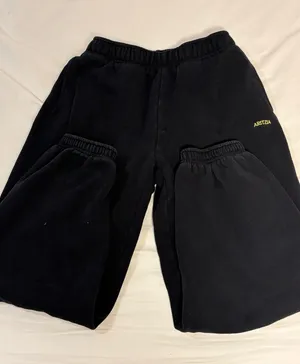 Black Aritzia sweatpants mega  thumbnail 1