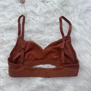 Skims Fits Everybody Crossover Bralette Bronze Size XXS thumbnail 4