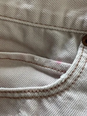 Abercrombie & Fitch Womens Sz 4 27W Distressed High-Rise Button-Fly Denim Shorts thumbnail 4