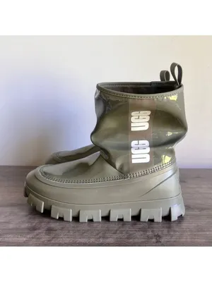 Ugg NEW Women's Classic Brella Mini Water Repellant Boot Size 8 #459 thumbnail 4
