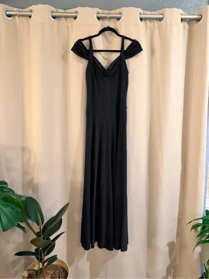 NWT Evanese Black Off-Shoulder Maxi Dress - Elegant Evening Dress thumbnail 2
