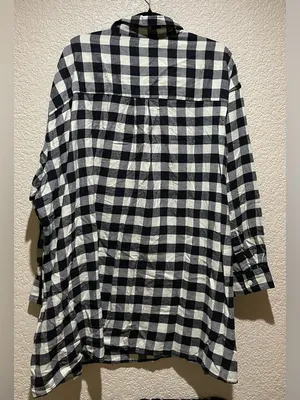 Levi's NWT Trendy Plus Size Flannel Black and White Plaid button down Shirt 4X thumbnail 5